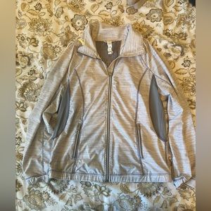 lululemon running jacket